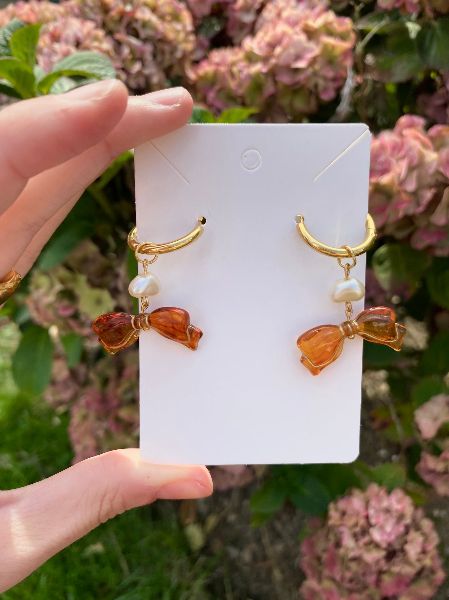 deep amber bow chunky hoops