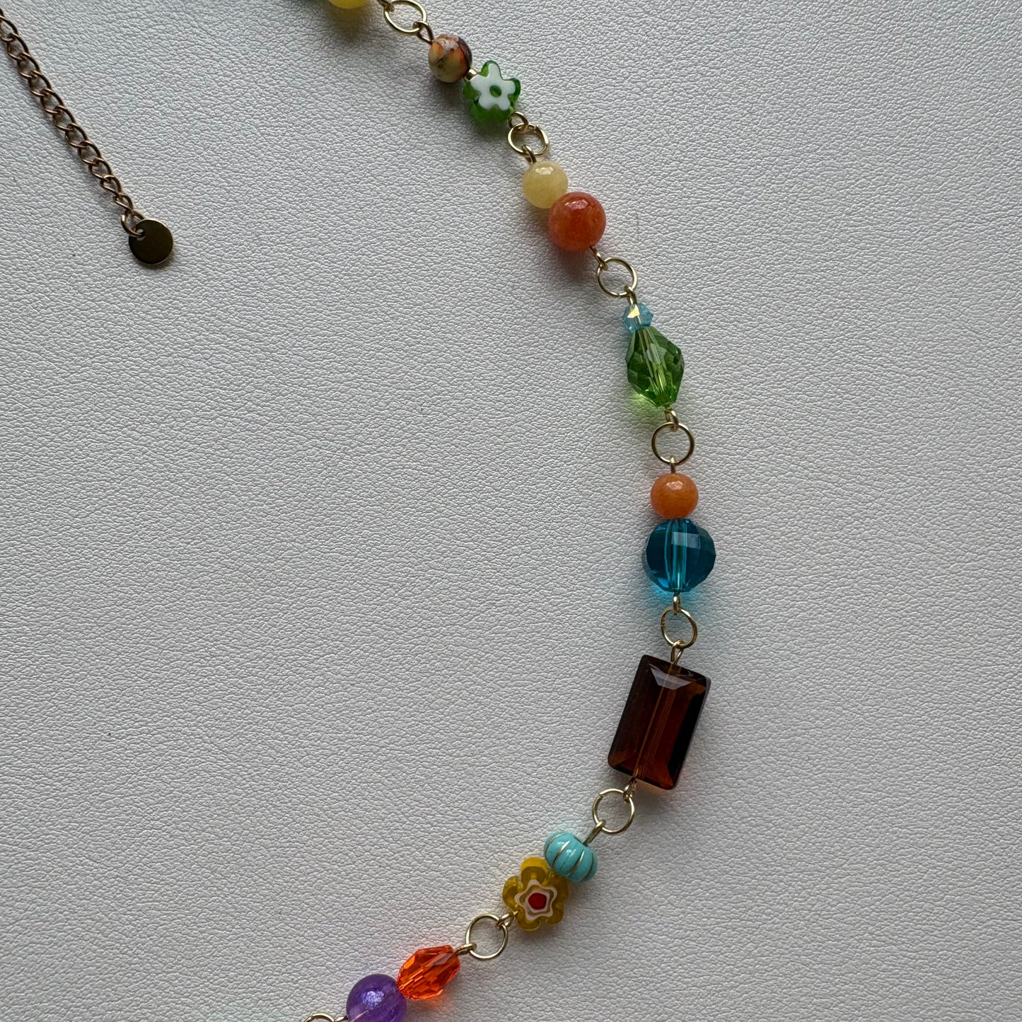 the groovy necklace