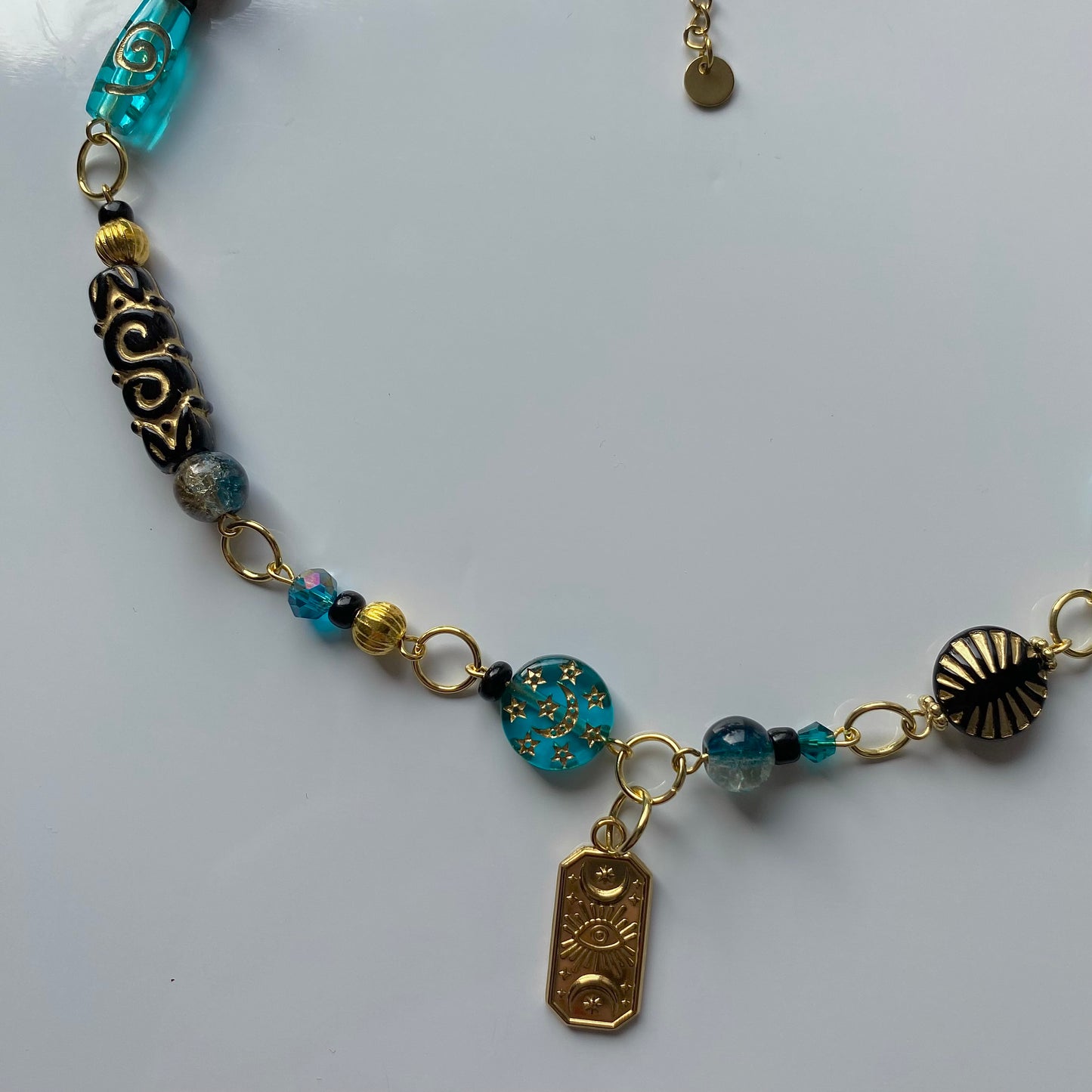 the Stevie necklace