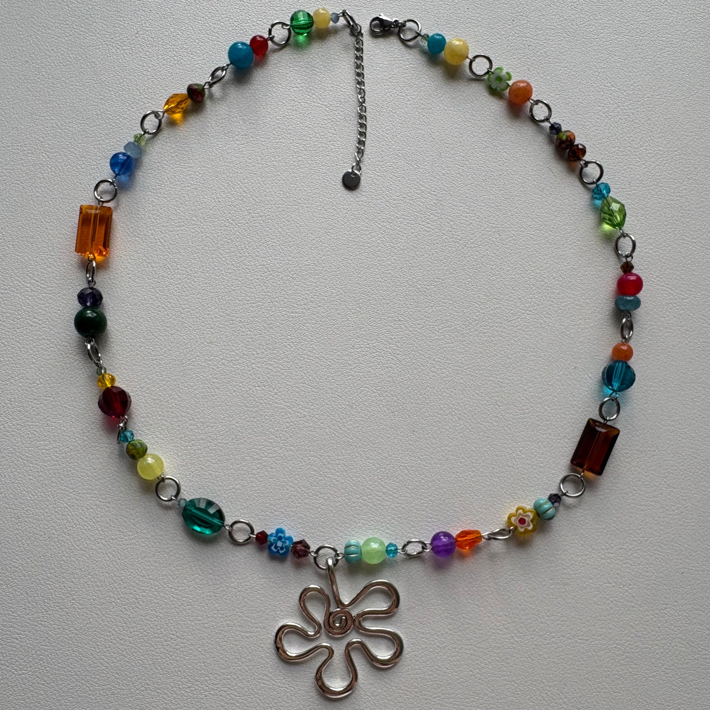 the groovy necklace- silver