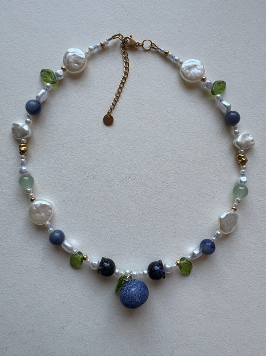 blueberry cream necklace
