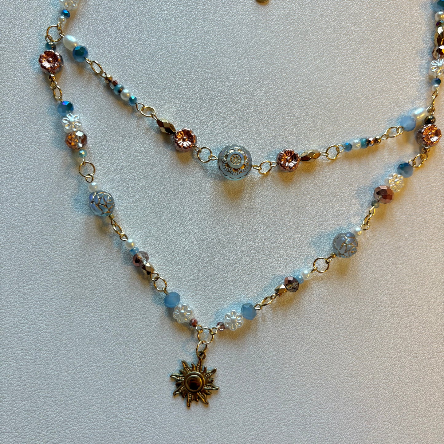 lola la cava necklace