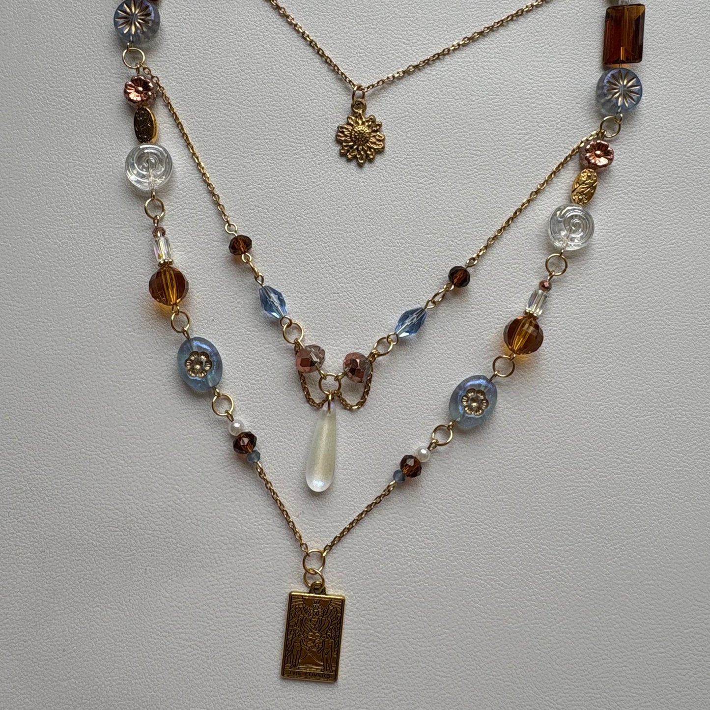 sara necklace