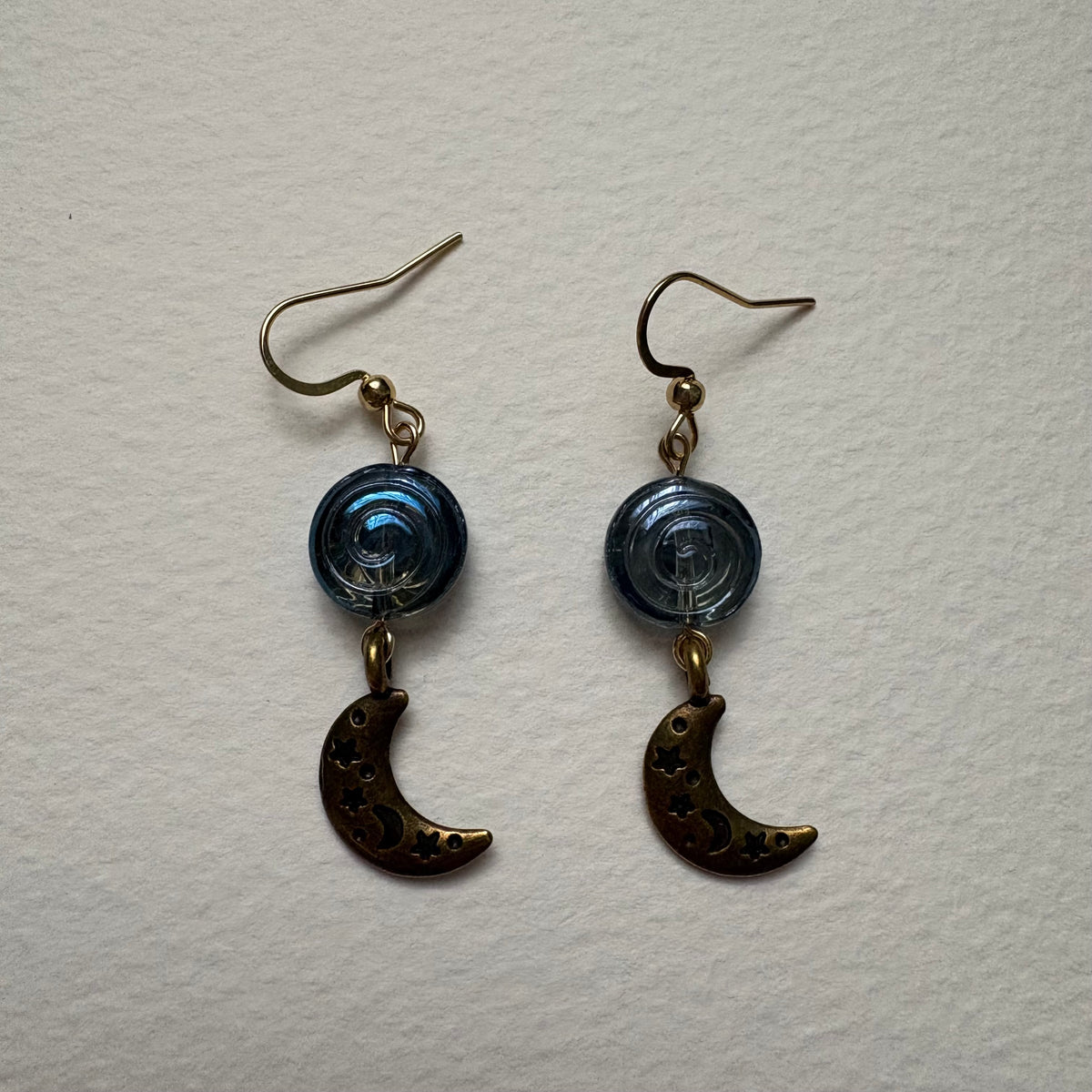 sing of the moon earrings