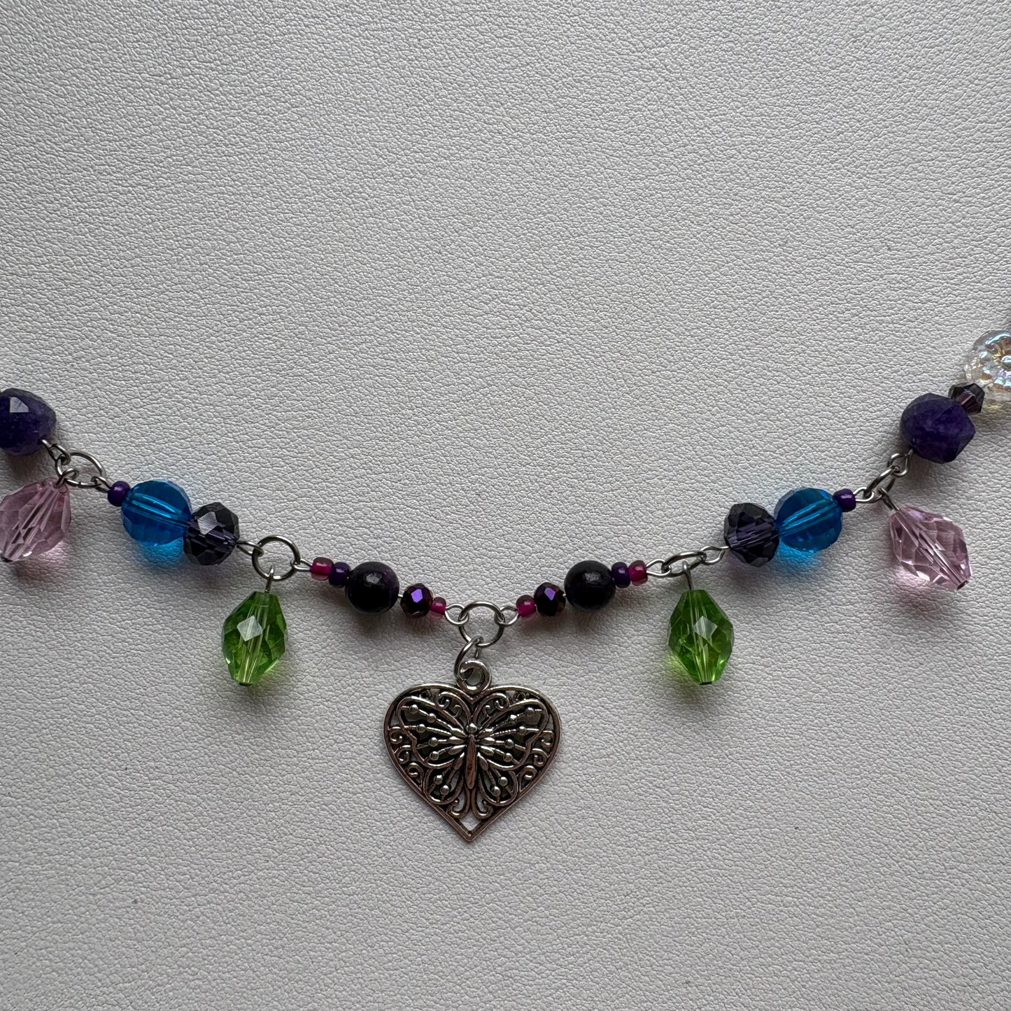 Dolly’s diamonds and rhinestones necklace