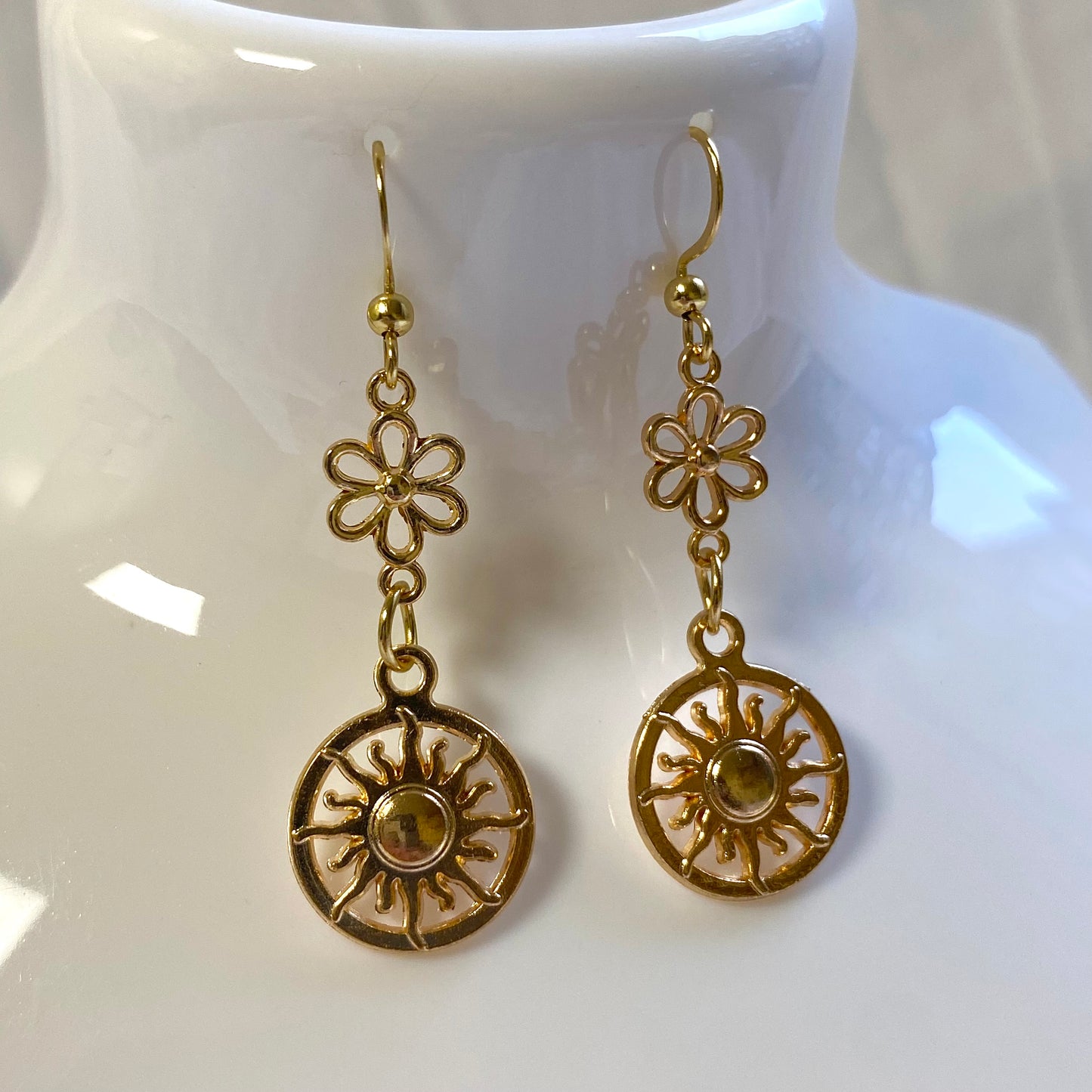 groovy sun earrings