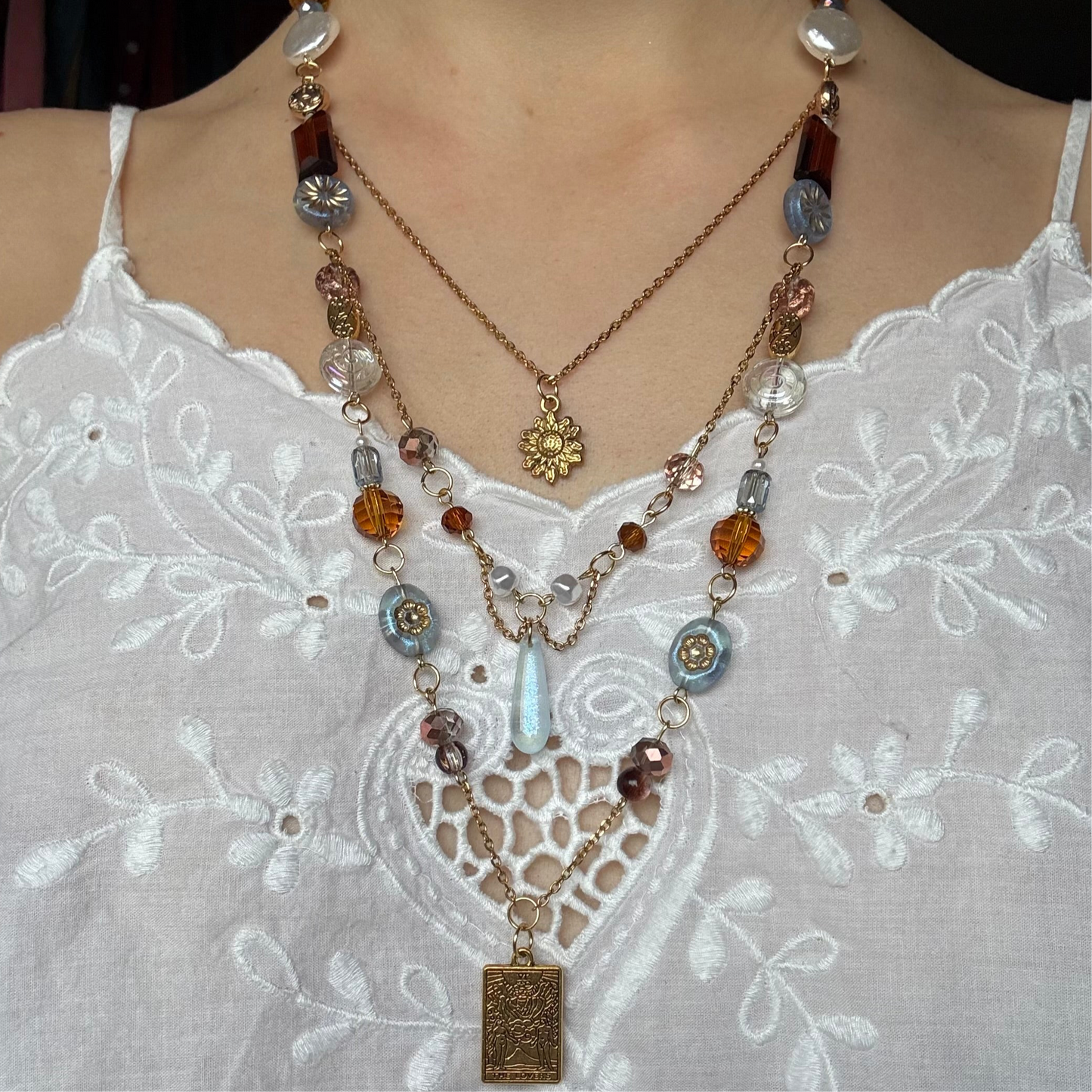 sara necklace