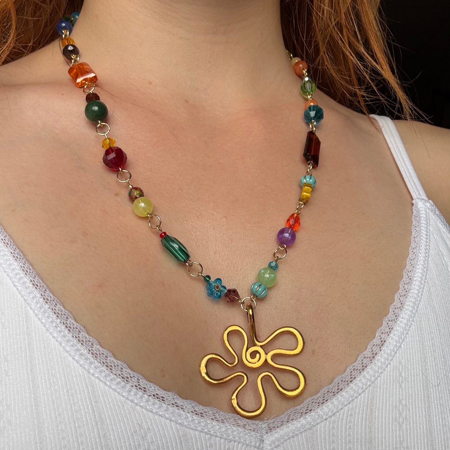 the groovy necklace
