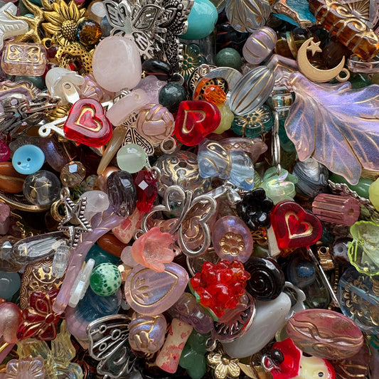mystery bead bucket scoops