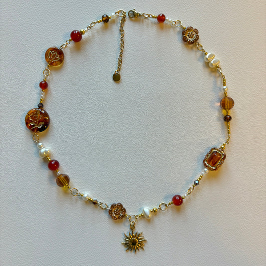 daisy jones ‘regret me’ necklace