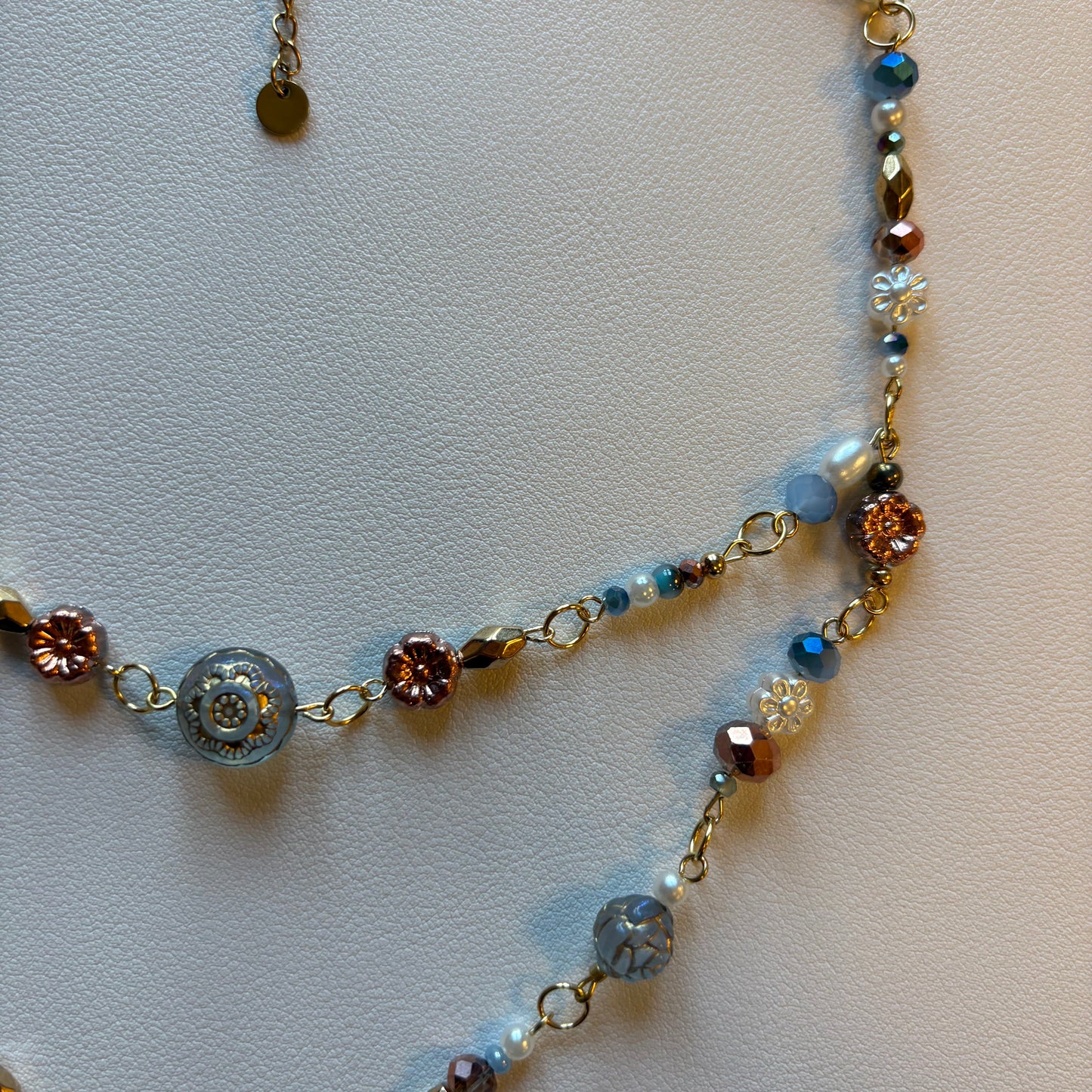 lola la cava necklace