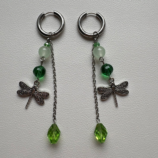 spring dragonfly hoops
