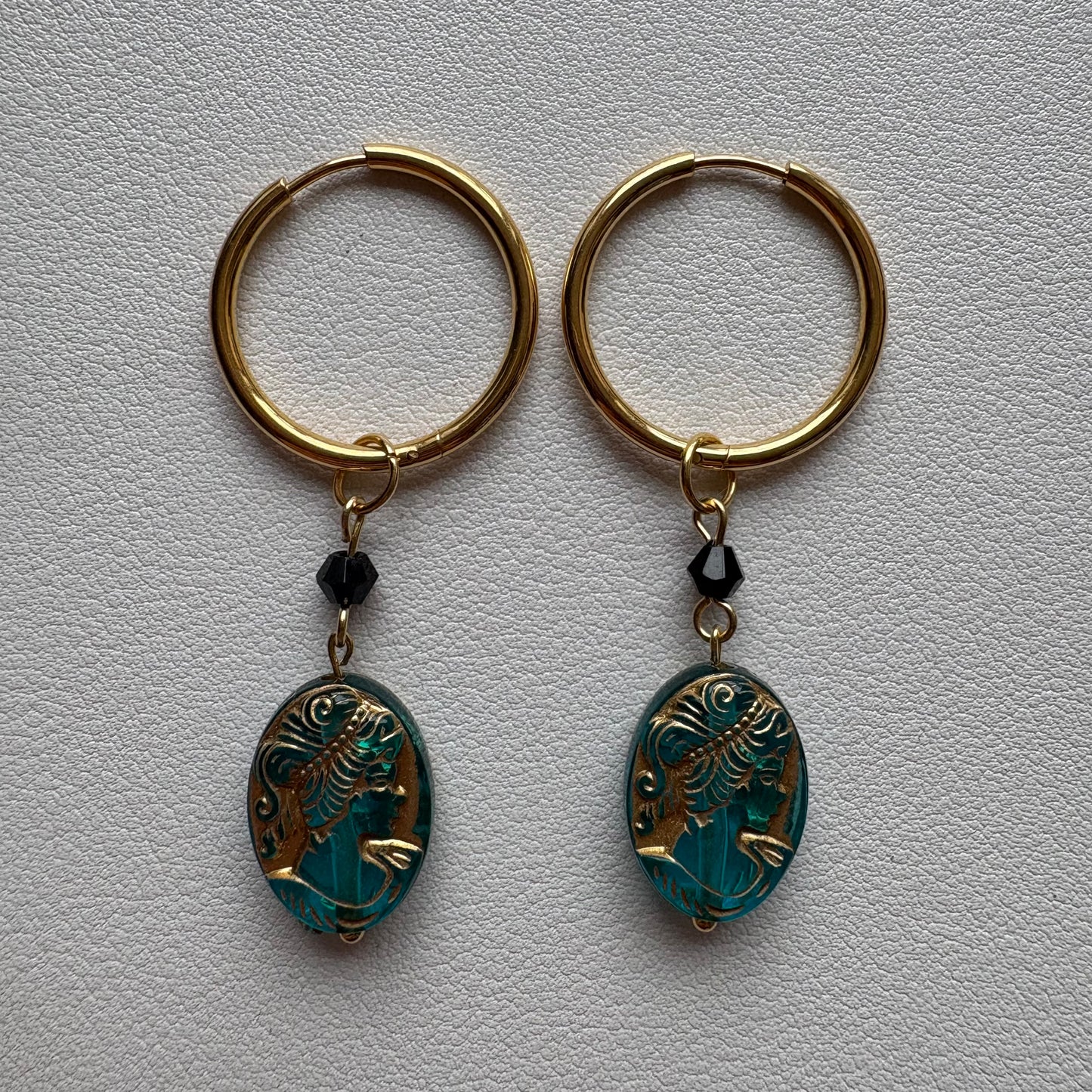 francesca hoops