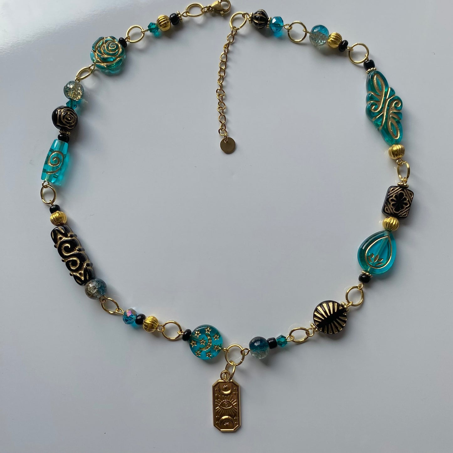 the Stevie necklace