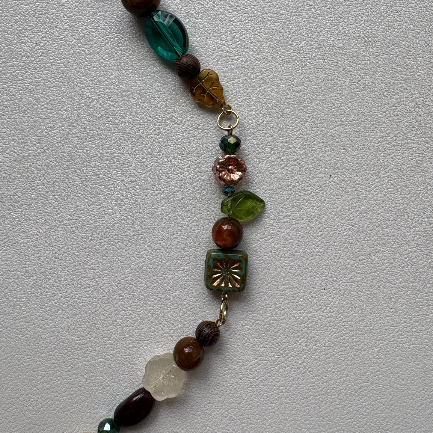 unreal unearth necklace